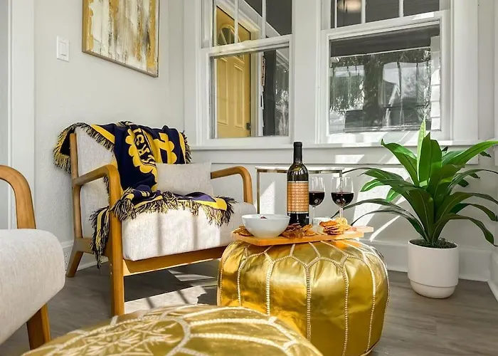 Step Into School Spirit At The Golden Dome Getaway